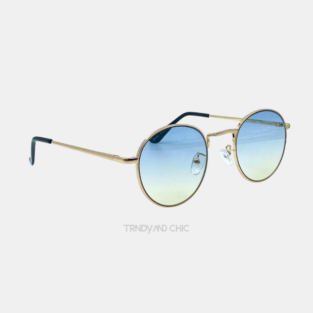 Capri color - TRNDY AND CHIC